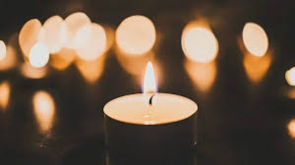 « Telle est la volonté de mon Père : que celui qui voit le Fils et croit en lui ait la vie éternelle ; et moi, je le ressusciterai au dernier jour. »